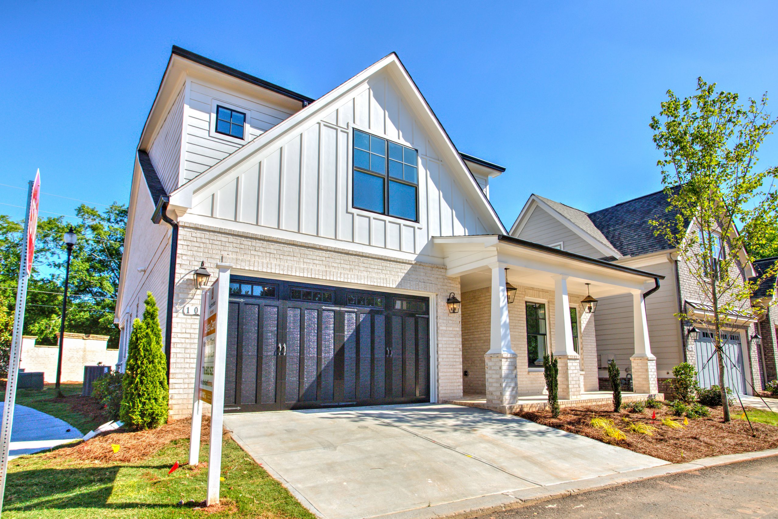 Exterior of new home in Woodstock Georgia