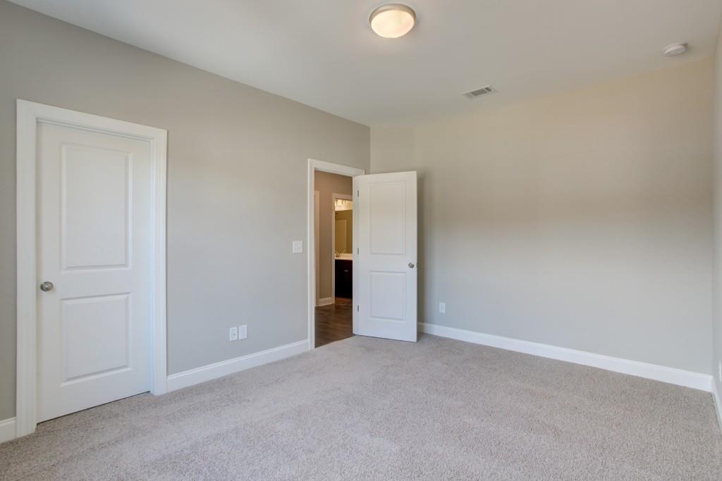 Lot 76 - 40