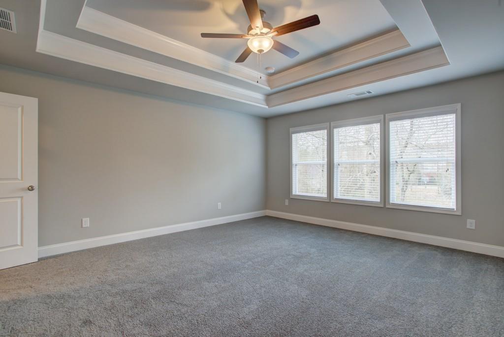 Lot 69 - 14