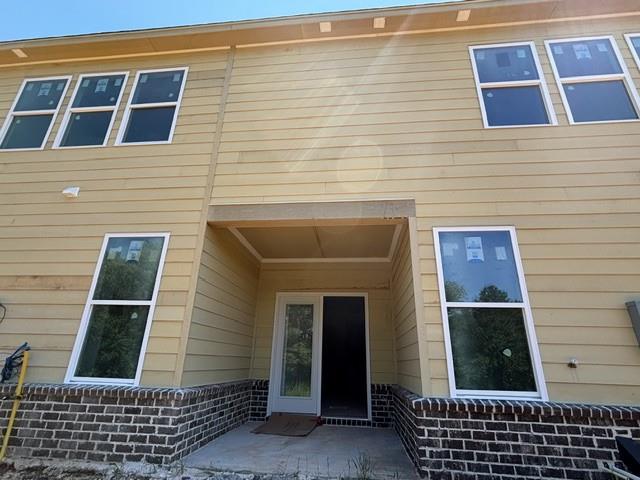 Lot 22 - 33