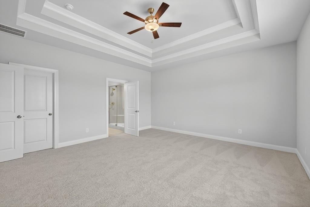 Lot 27 - 27